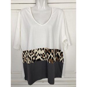 Sheilay V Neck Shirt Top Size Large White Leopard NEW